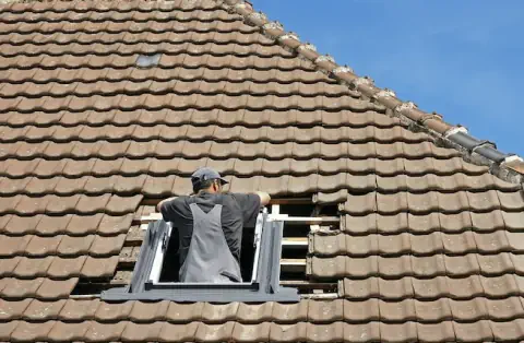 Pose de velux - Moulidars
